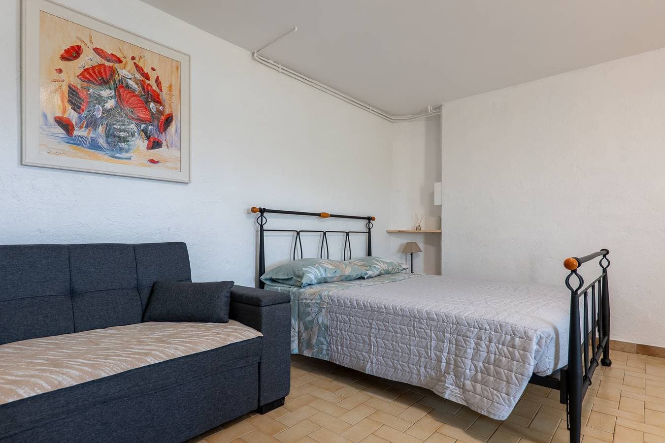 Foto 8 von 23: Le point sublime in Sainte-Croix-du-Verdon – Studio mit Seeblick