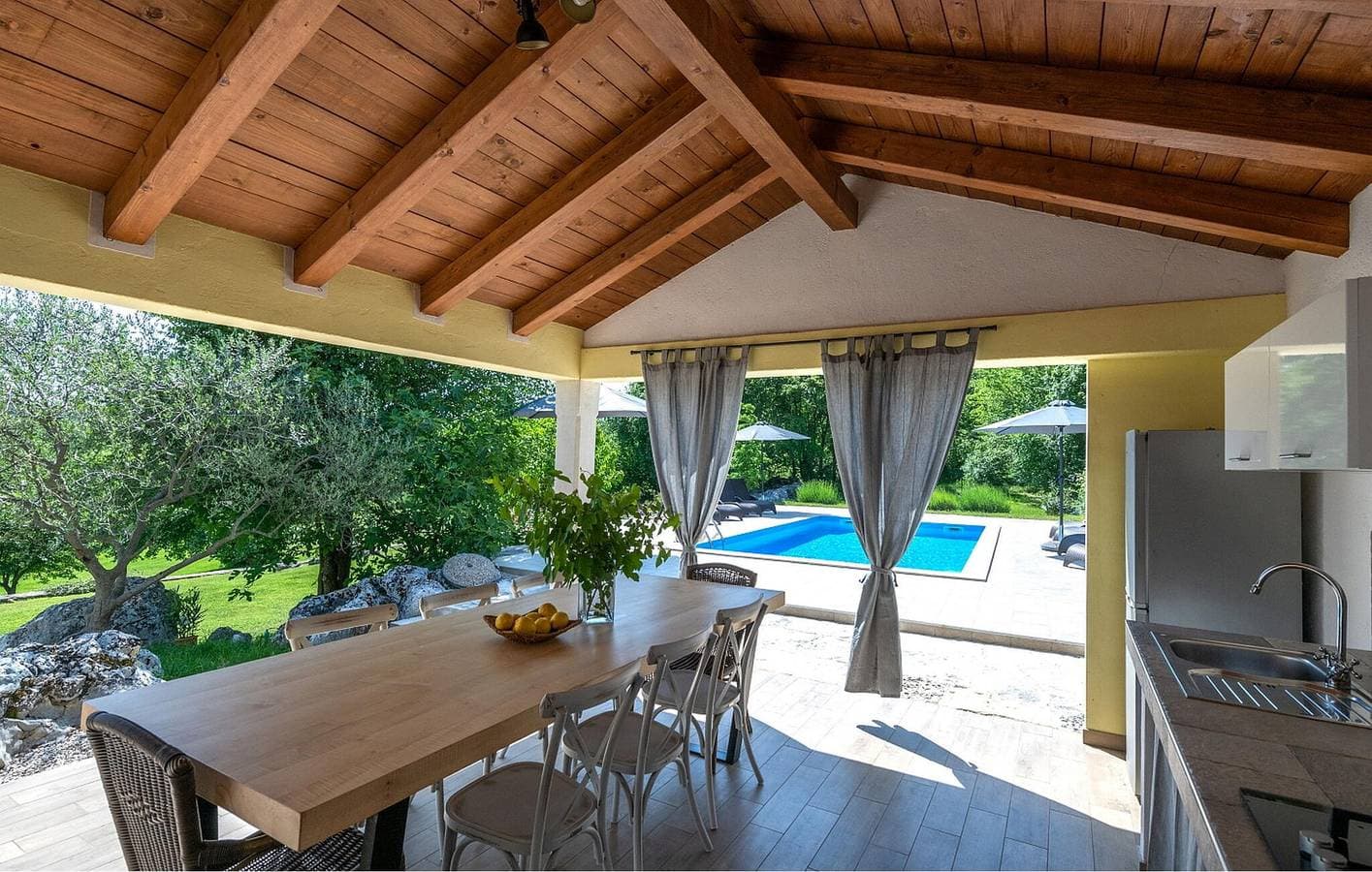 Foto 10 von 50: Schickes, ca. 18 m² großes Apartment mit Pool, Terrasse, WLAN und Parkplatz