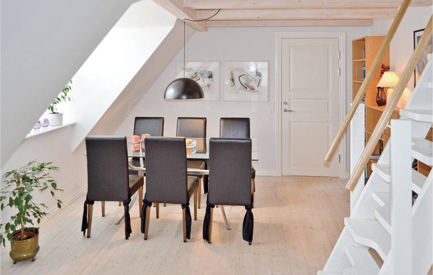 Foto 11 von 26: Ferienwohnung für 6 Personen mit Terrasse