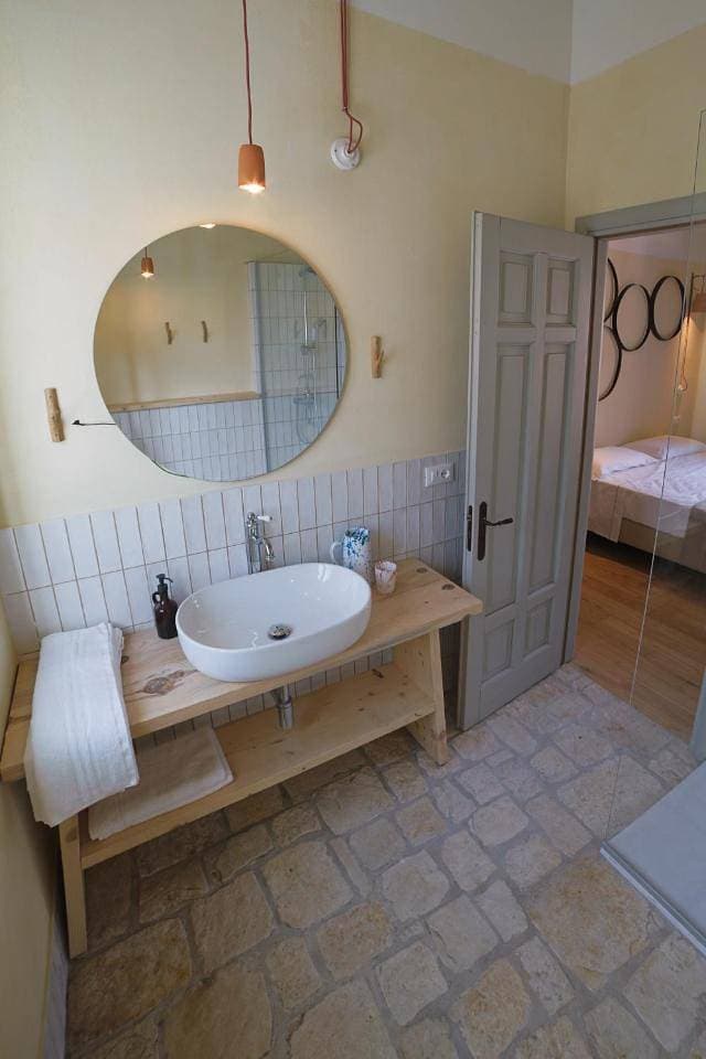Foto 9 von 9: Double or Twin Room