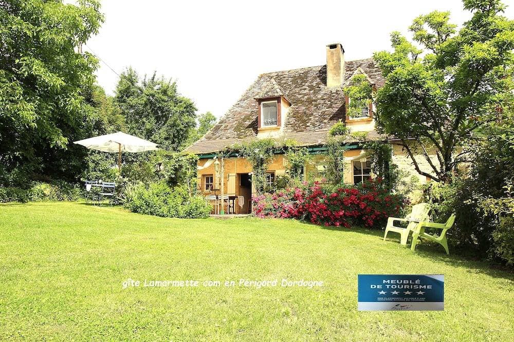 Authentic rural house of Perigord, charm, calm and comfort 4 * 1