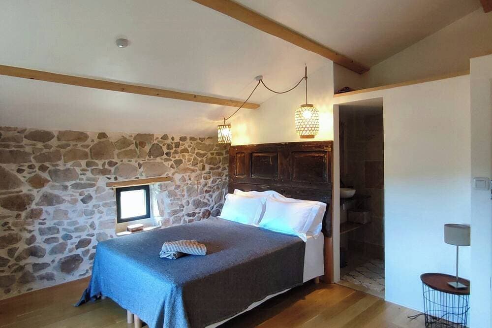 Foto 5 von 22: Renovierte ehemalige Seidenraupenzucht in Joyeuse