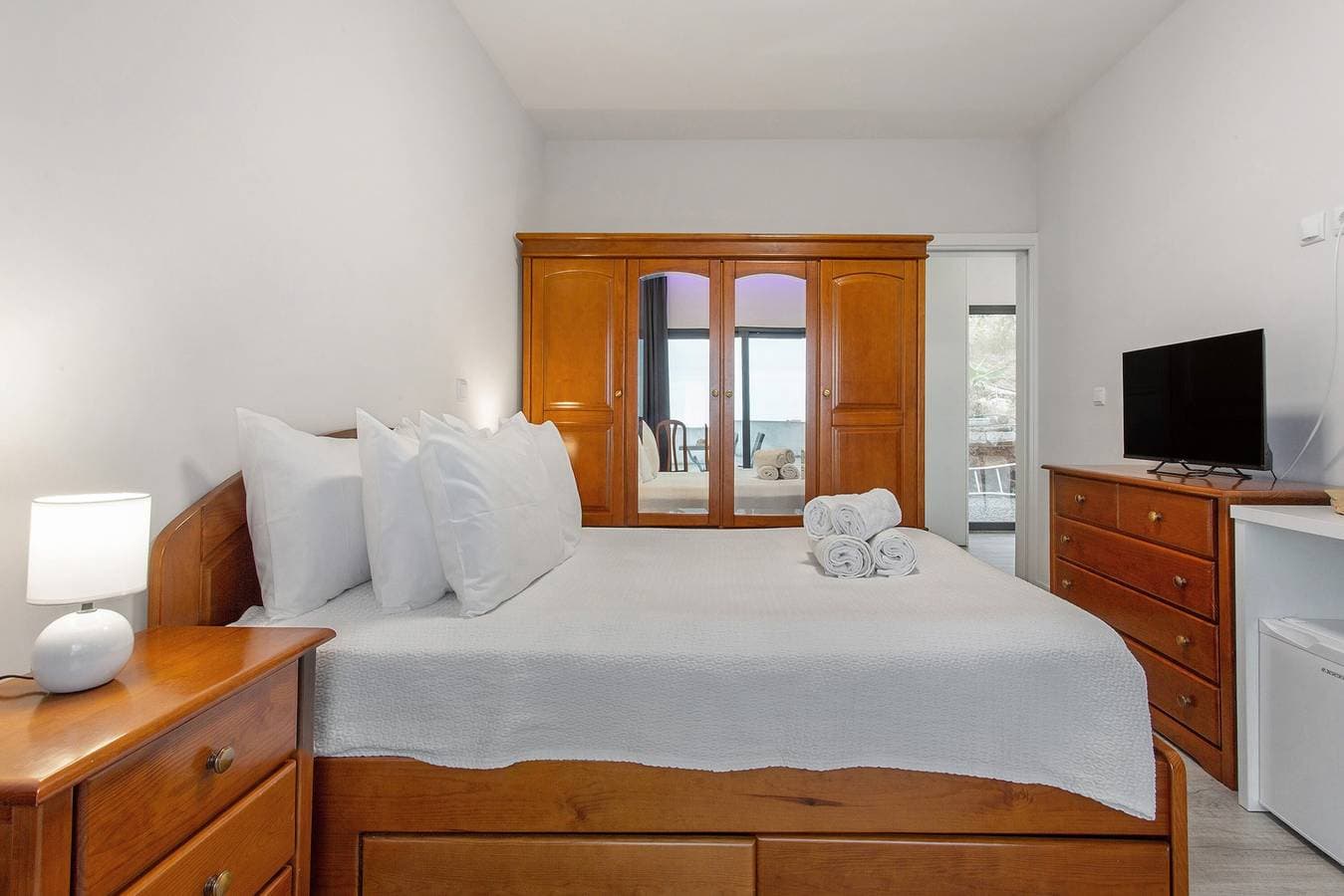 Foto 6 von 35: Paraíso Madeira Studios – Suite „Mariana“ mit Atlantikblick, Küche & authentischer Gastfreundschaft
