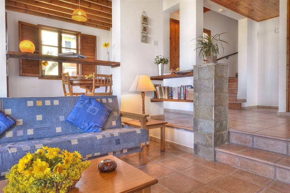 Foto 13 von 30: Latchi Beach Villas - 2-Bett-Villa - Atemberaubender Meerblick - Privater Pool - Wifi