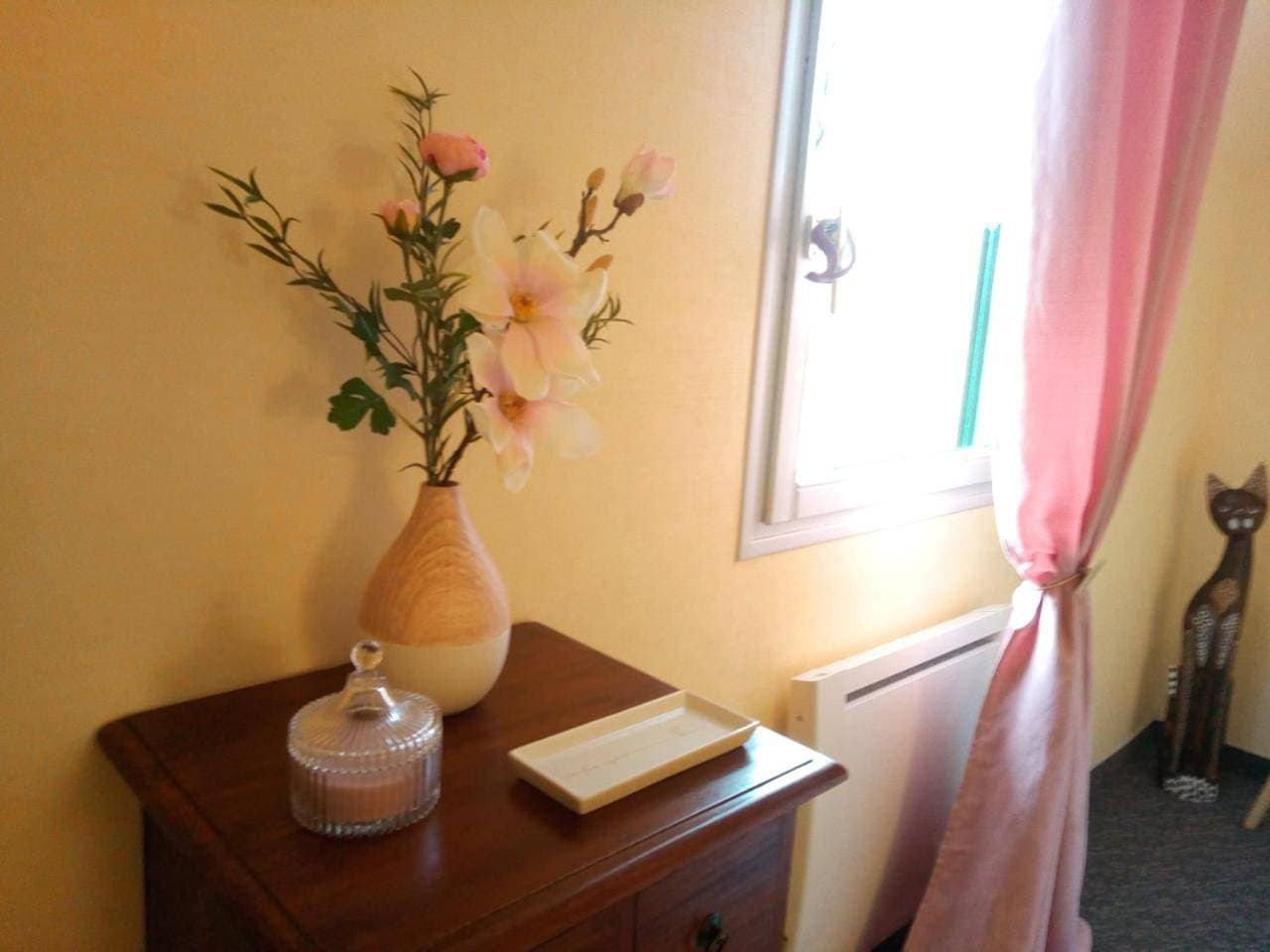 Foto 9 von 14: Double Room with Private Bathroom