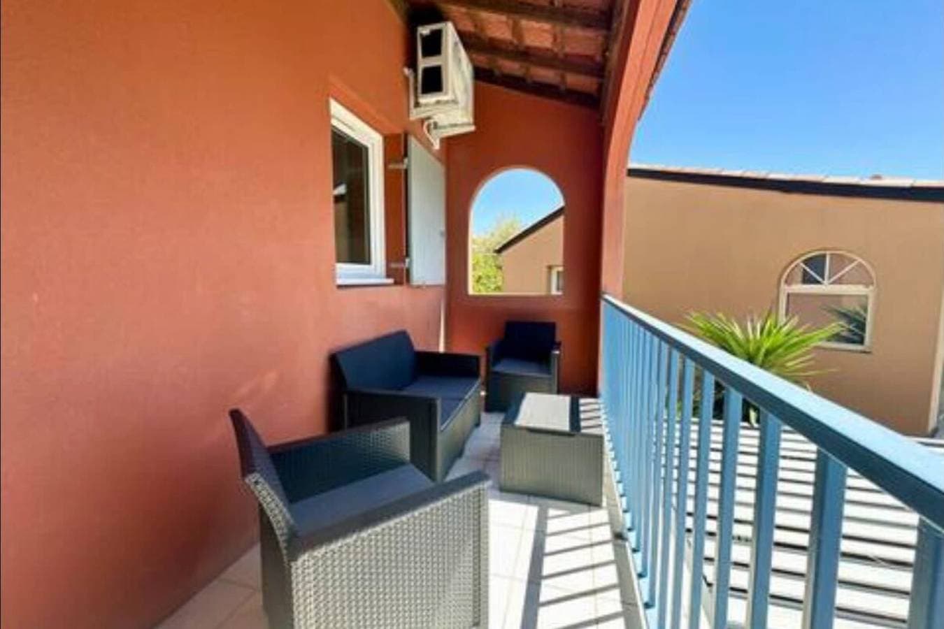 Foto 11 von 22: Ferienwohnung für 4 Personen mit Pool