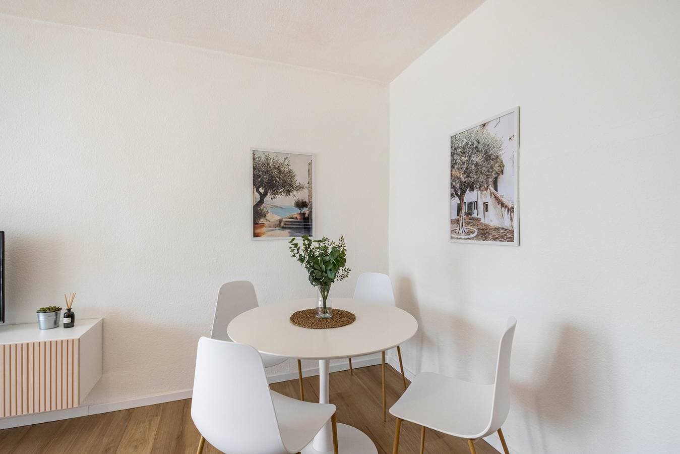 Foto 10 von 23: Apartment 'Ferienwohnung Mücheln' mit Balkon und WLAN