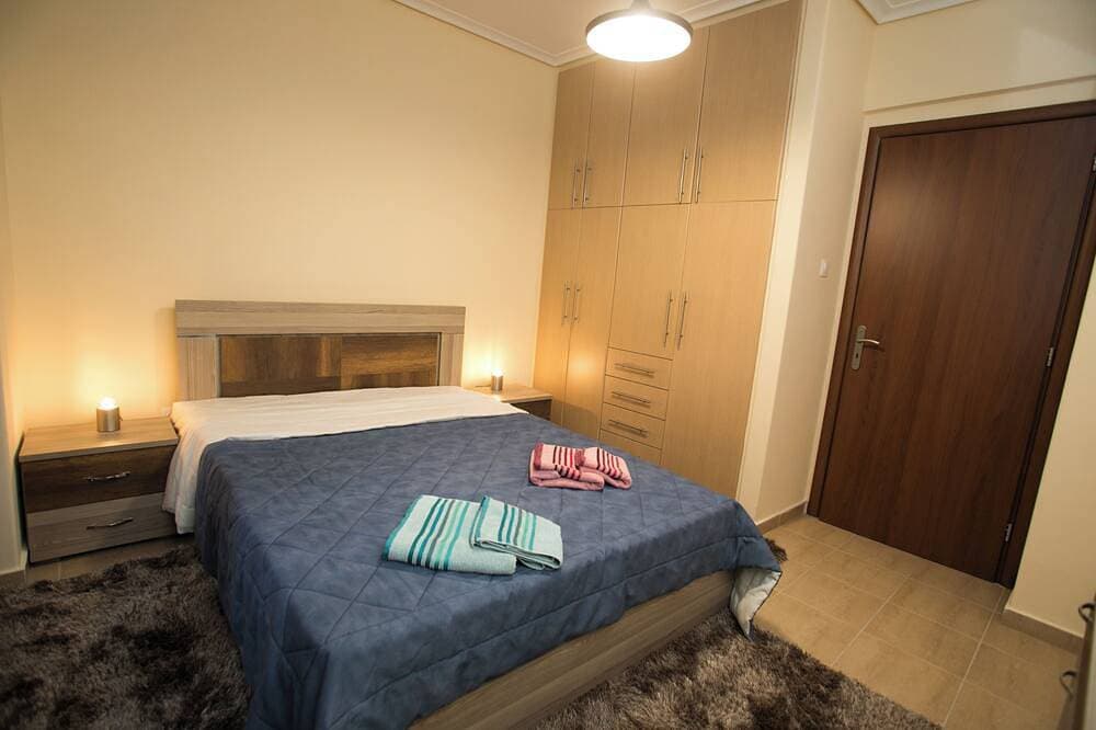 Foto 3 von 14: Athenian Riviera Apartment