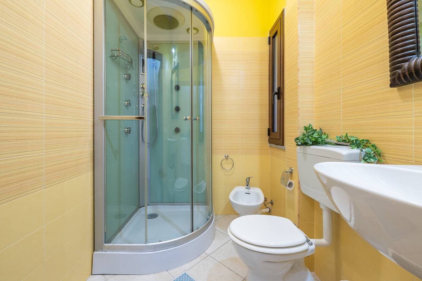 Foto 9 von 23: Ferienhaus 'Casa Clà 2' mit privater Terrasse, Garten und Klimaanlage