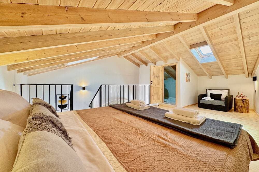 Foto 4 von 24: Skouna 2 Luxury Suite