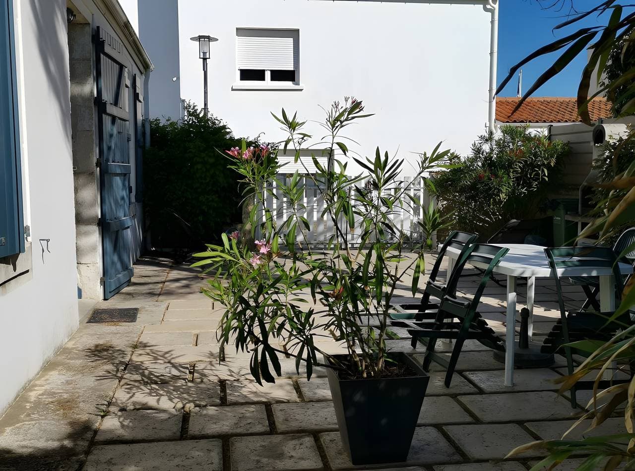 Foto 2 von 21: Port de la Cotinière – Fischerhaus nur 30 m vom Meer entfernt