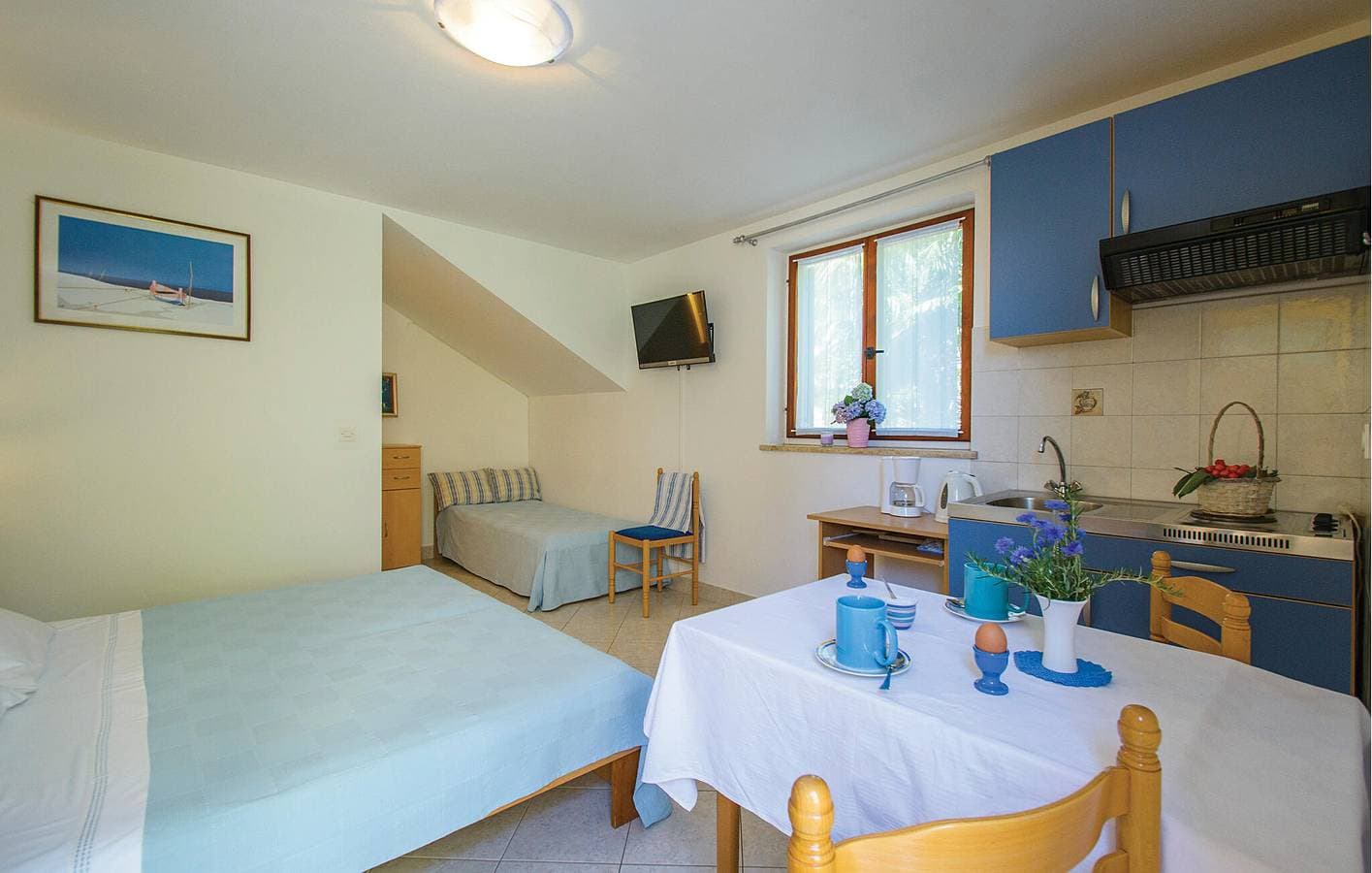 Foto 4 von 19: Gemütliche Wohnung mit Terrasse, Parkplatz und WLAN – 400 m zum Strand
