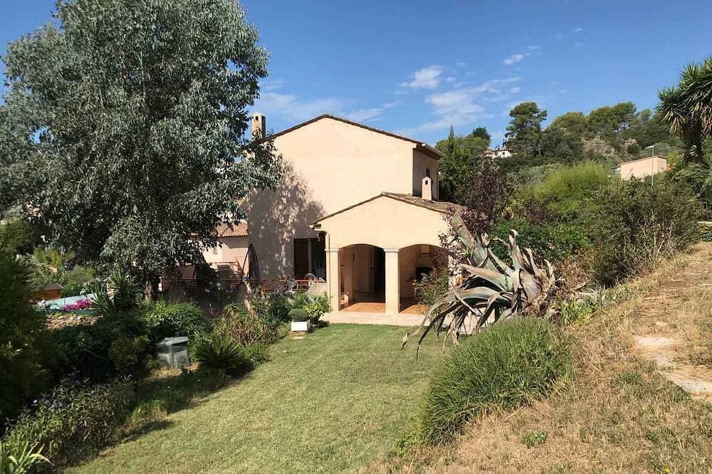 Foto 5 von 14: Villa au Calme à 10 Minutes de la mer