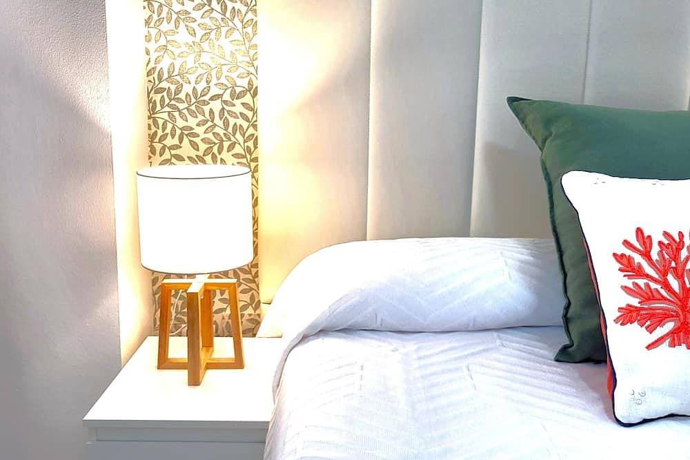 Sol Suites Apartment with a Balcony 1