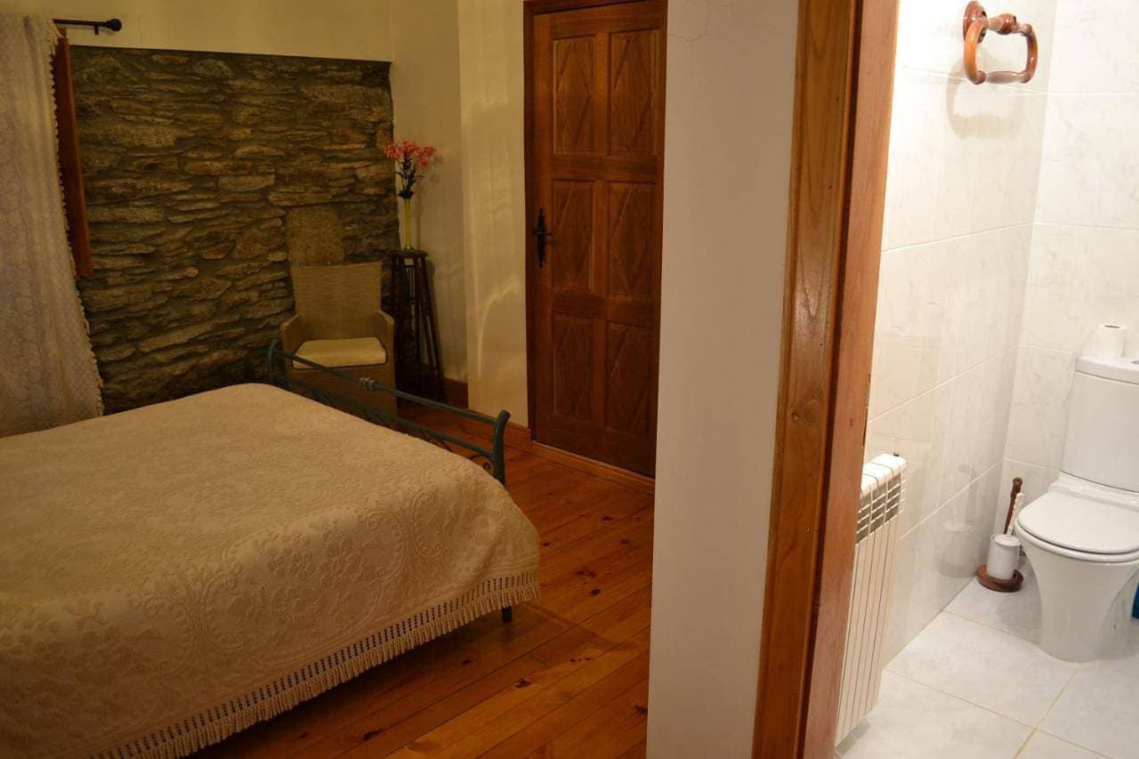 Foto 9 von 14: Double Room with Private Bathroom