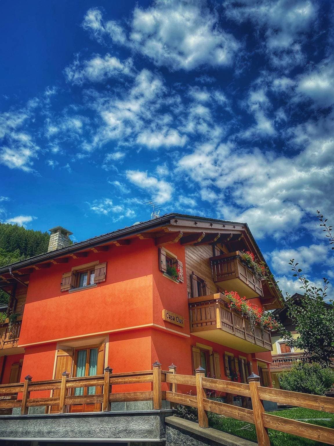 Foto 12 von 45: Ferienwohnung "Casa Clus Bormio 2" mit Bergblick, 2 Balkonen und WLAN