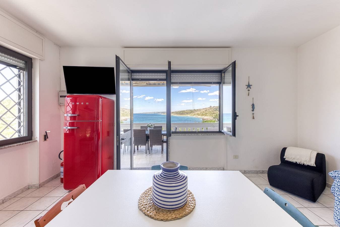Foto 4 von 28: Apartment 'Baia Dei Sogni - Ariae' mit Meerblick, WLAN und Klimaanlage