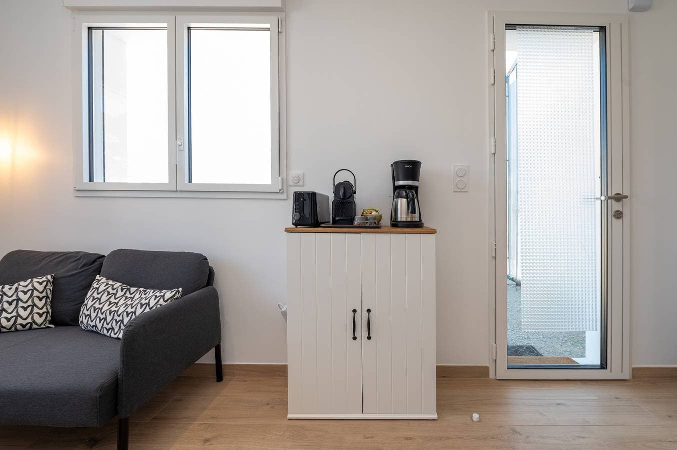 Foto 8 von 24: Ferienwohnung 'Bâbord' in ruhiger Lage, nahe Hafen & Strand, WLAN, Parkplatz, ohne Handtücher & Reinigung