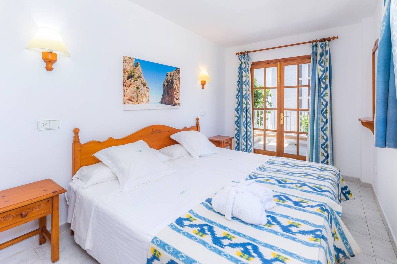 Foto 9 von 32: Strandnahes Apartment mit Zugang zum Pool, einer privaten Terrasse, Klimaanlage und WLAN
