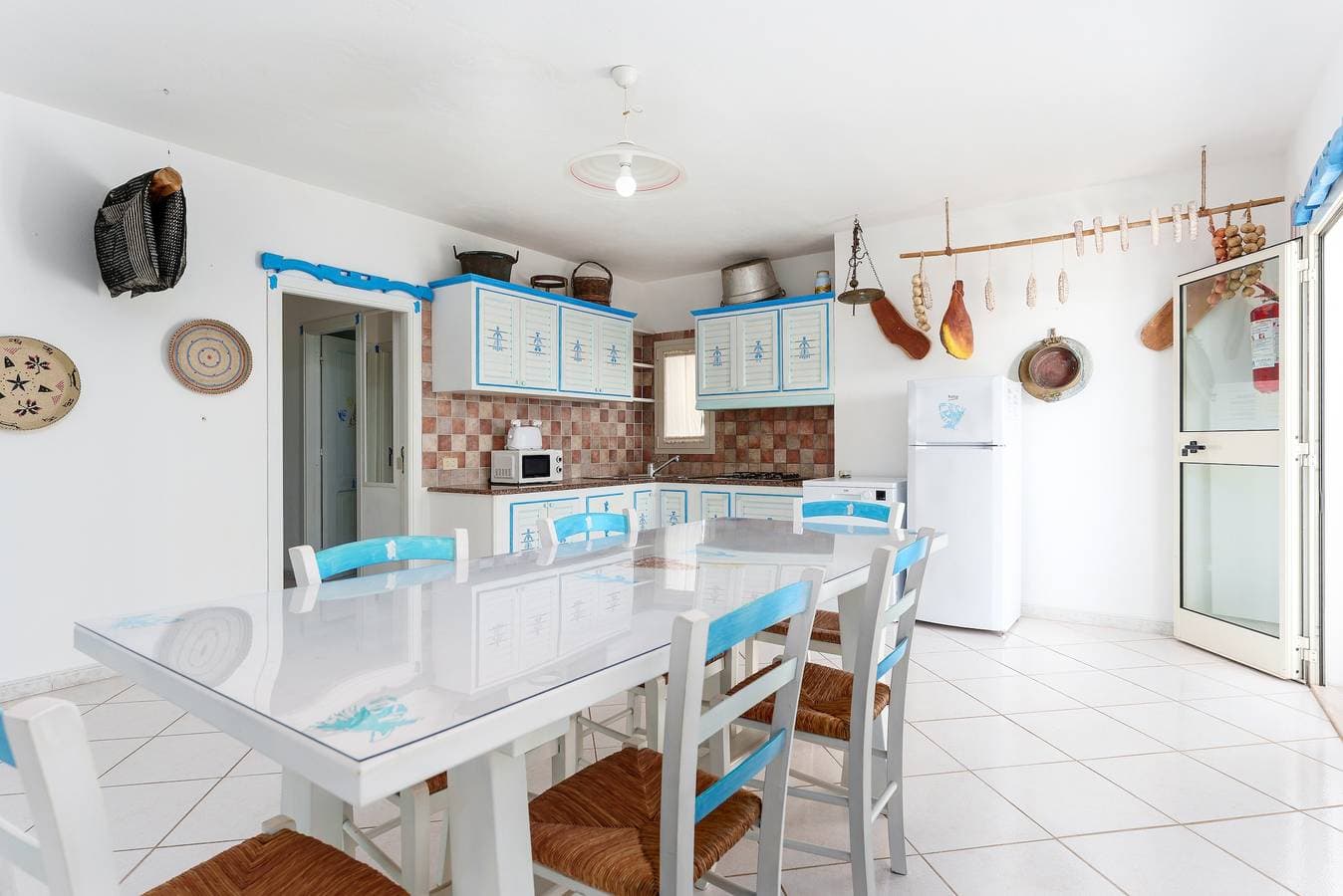 Foto 7 von 34: Ferienwohnung 'mamuthones' mit Meerblick, WLAN, Terrasse und Gemeinschaftspool