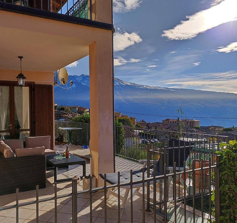 Foto 5 von 14: Apartment with Lake View