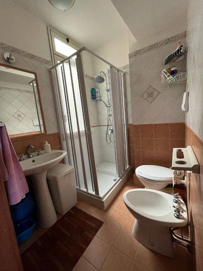 Foto 5 von 20: Two-Bedroom Apartment