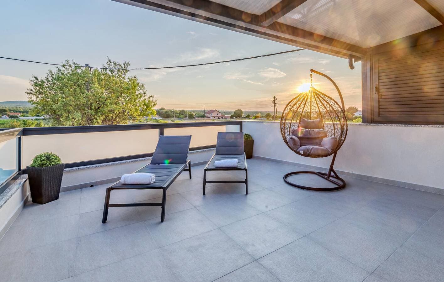 Foto 3 von 33: Reizende 2-Zimmer-Wohnung mit Pool, WLAN und Terrasse in Küstennähe