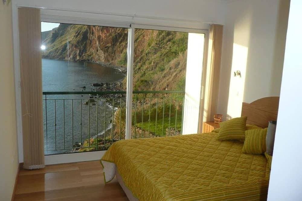 Foto 3 von 30: Villa mit 3 Schlafzimmern und Pool, Jardim do Mar, atemberaubende Aussicht