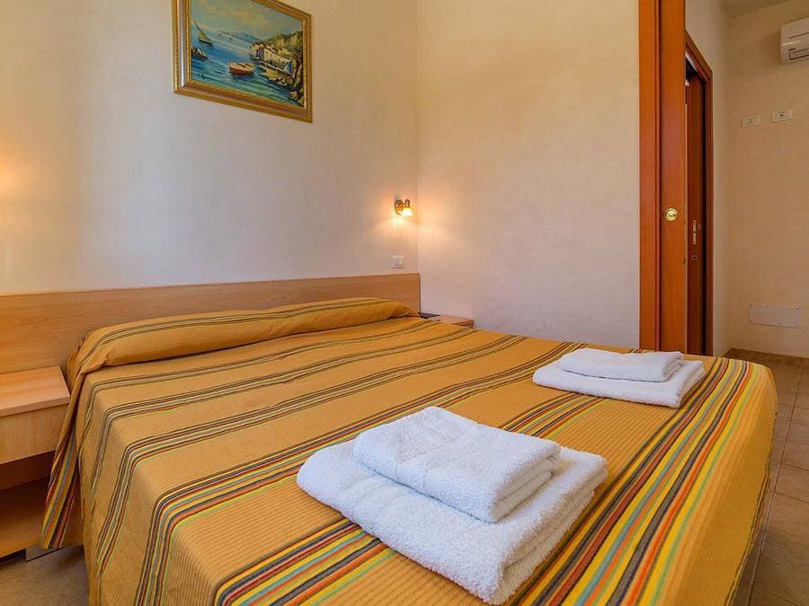Foto 1 von 42: Lilybeo Village - Camping & Residence - Wohnung 2 personen