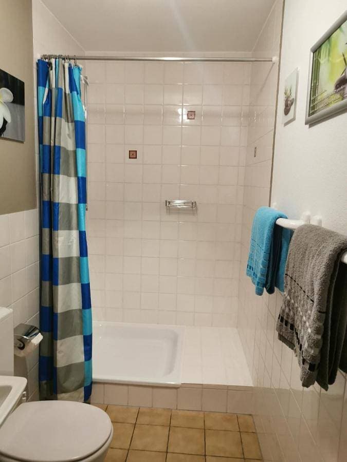 Foto 5 von 6: Double Room with Balcony