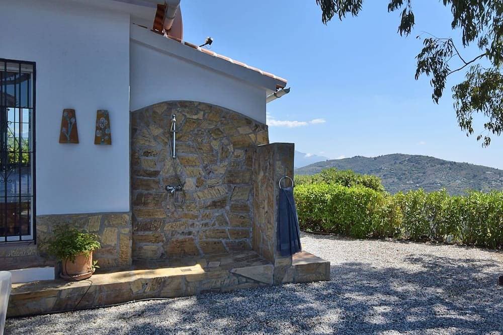 Foto 11 von 25: Villa in Sayalonga mit Privatpool