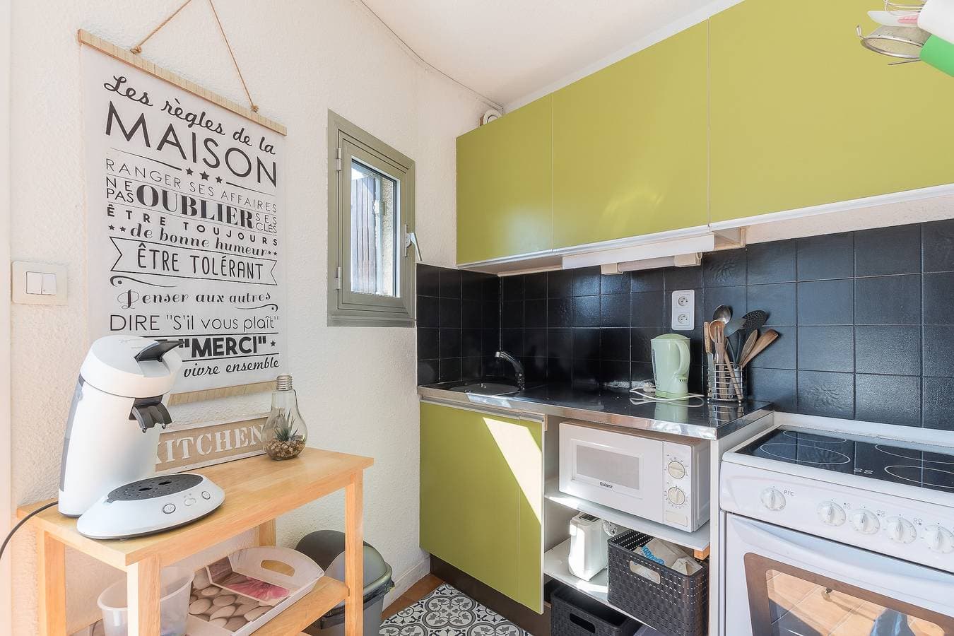 Foto 3 von 13: Ferienwohnung für 6 Personen mit Balkon