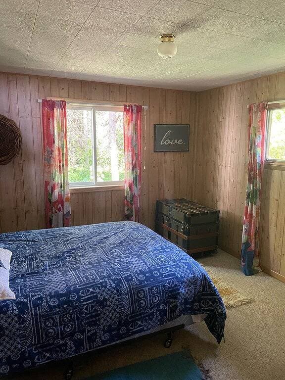 Foto 5 von 22: Lake Front North Shore Cottage.