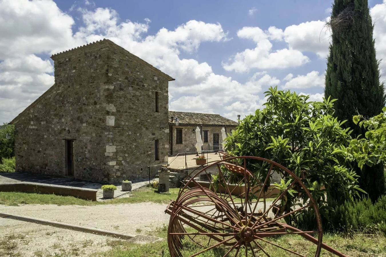 Foto 2 von 16: Agriturismo le Case Rosse di Montebuono - Oliveto