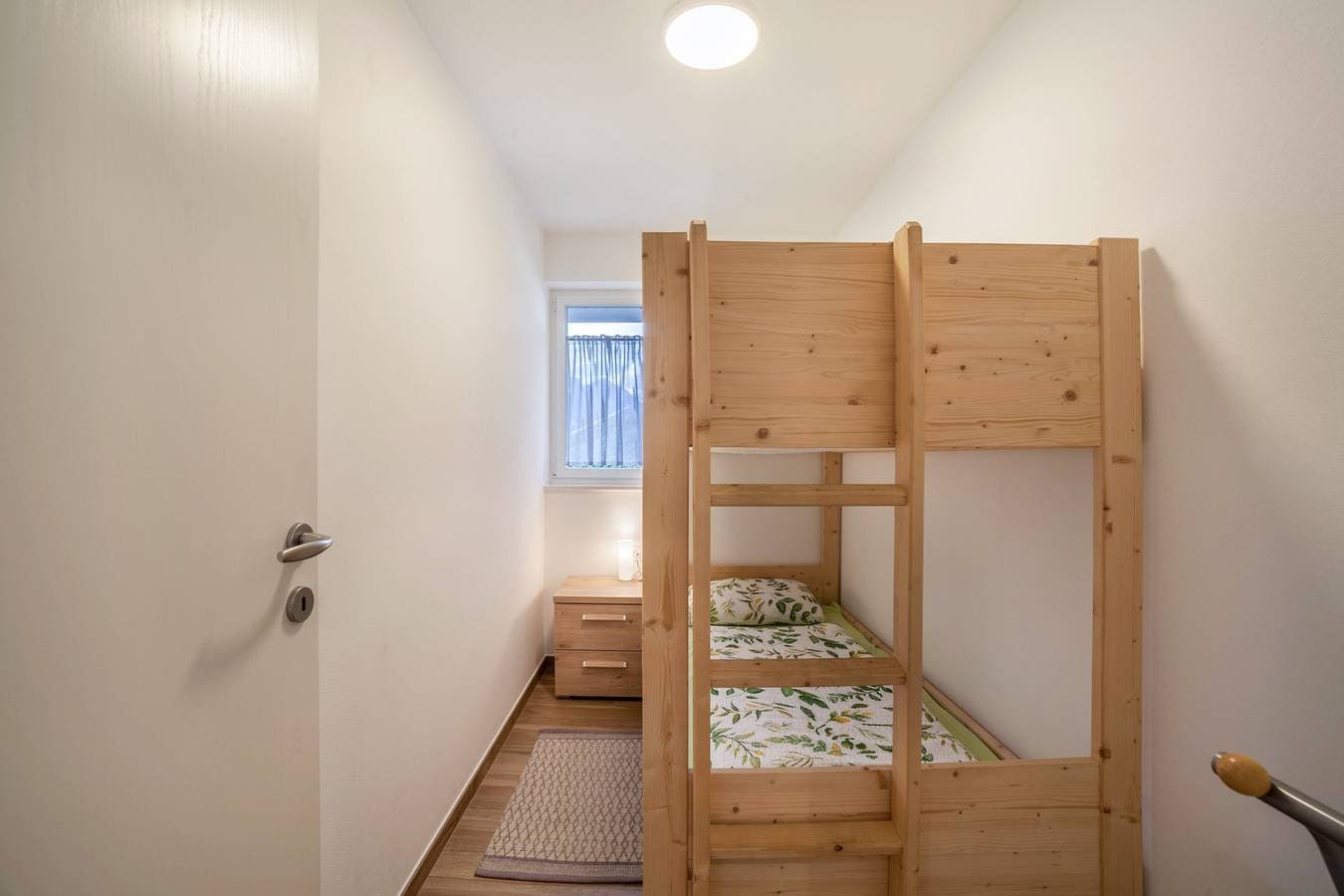 Foto 8 von 25: Ferienwohnung 'Panoramawohnung Bergerweg' mit Bergblick, WLAN und Terrasse
