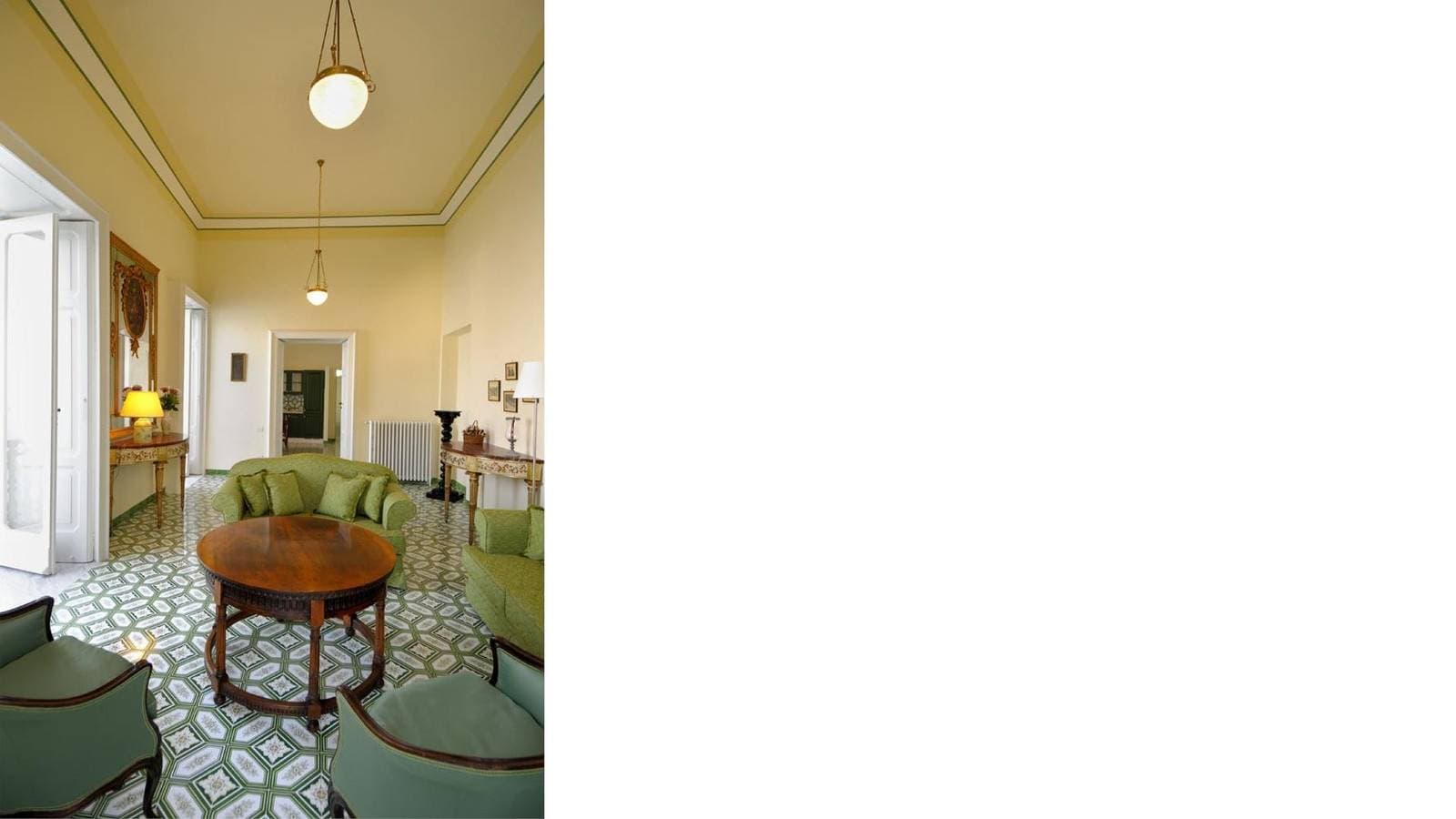 Foto 12 von 22: Villa für 8 Personen mit Garten