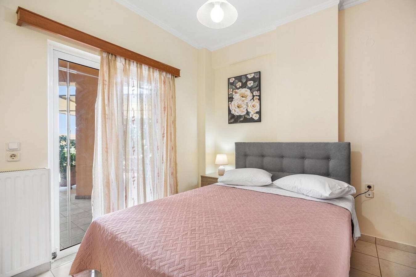 Foto 8 von 15: Ferienwohnung für 4 Personen mit Terrasse