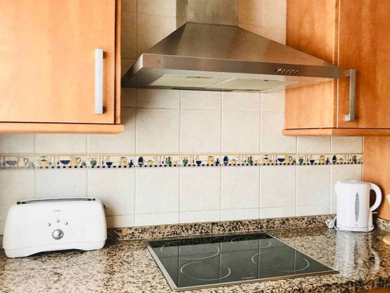 Foto 11 von 11: Geräumige Wohnung mit Balkon in Málaga