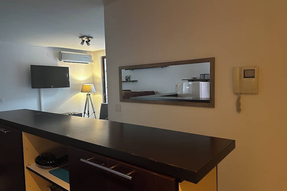 Foto 8 von 12: Mik Apartments Heart of Budva 1+1 40sqm