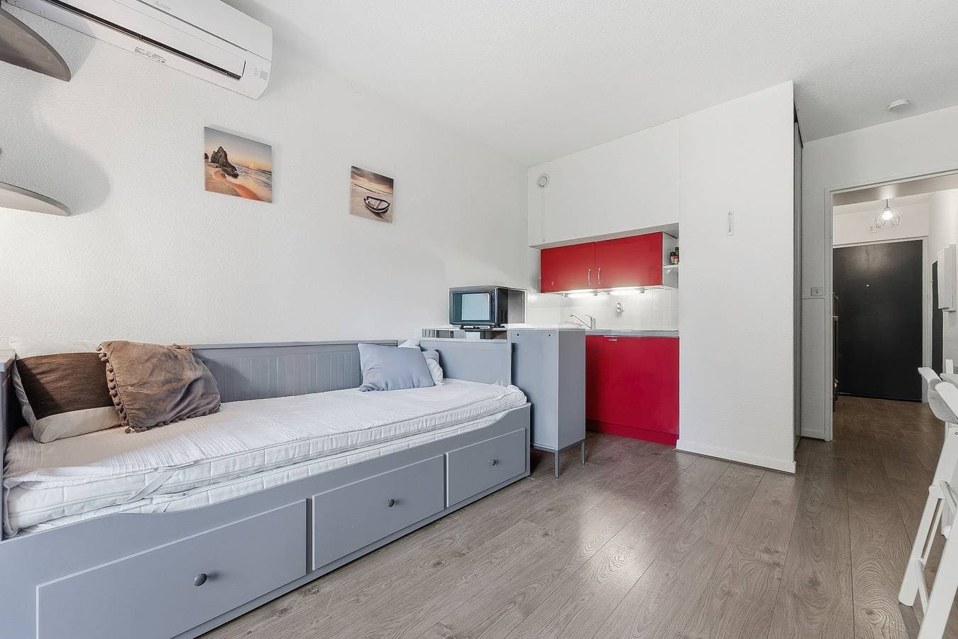 Foto 2 von 13: Ferienwohnung für 4 Personen mit Balkon