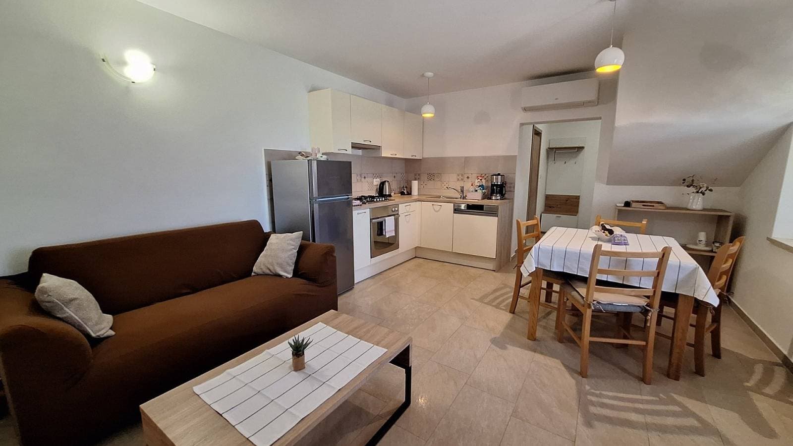 Foto 2 von 24: Holiday Home Zora - Radovani by Villas Guide