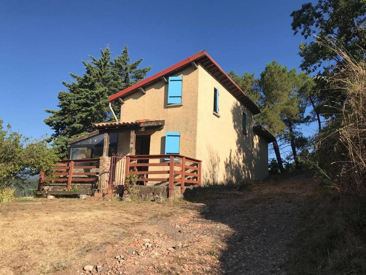 La Petite Maison sur la Colline 1