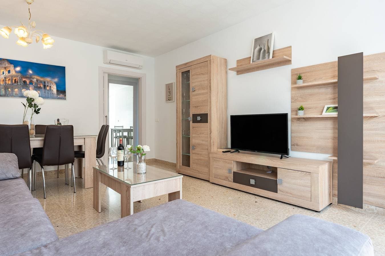 Foto 2 von 22: Ferienwohnung 'Fuengirola' mit Balkon, WLAN und Klimaanlage