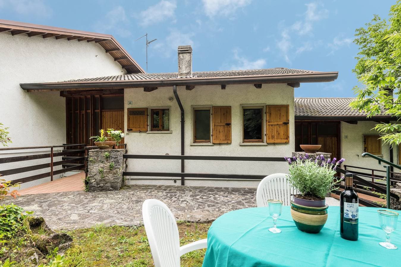 Foto 4 von 25: Gemütliche Ferienwohnung mit Balkon, Seeblick und WLAN; Parkplätze vorhanden, Haustiere erlaubt