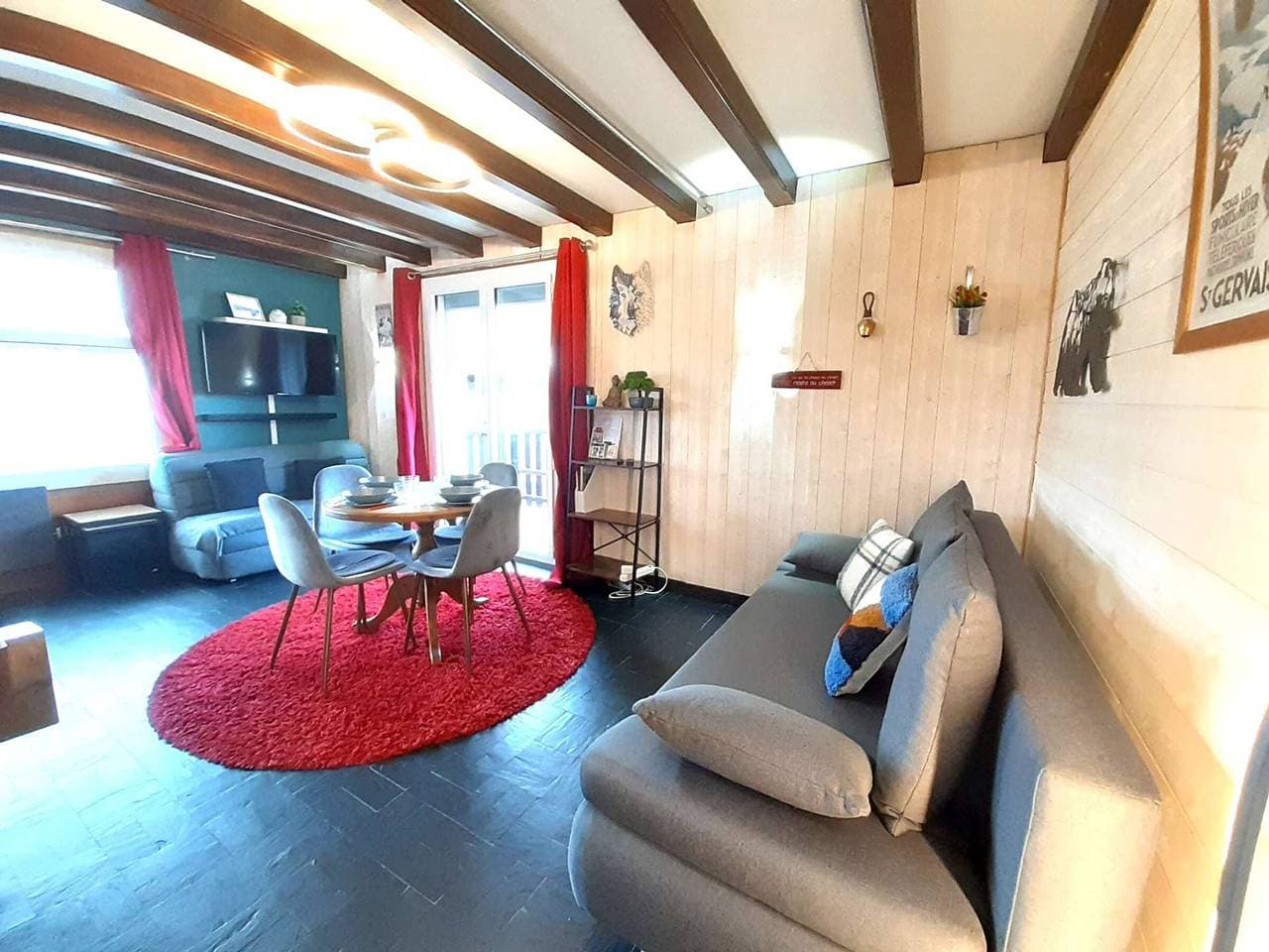 Spacious Studio, Sleeps 4 - Ski-In/Ski-Out, Balcony with Mountain Views, Fully Equipped Kitchen 1