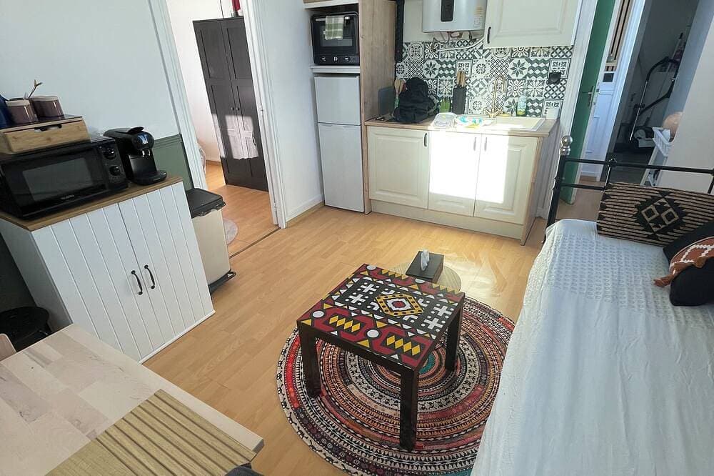 Foto 5 von 30: A cocoon in the presbytery (with private parking)