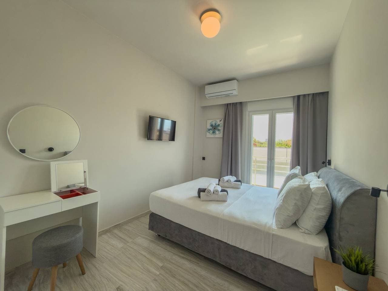 Foto 10 von 29: Eligio Luxury Residence mit privatem Whirlpool & Meerblick
