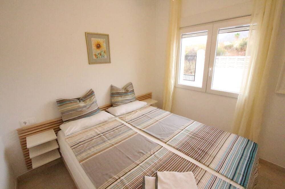 Foto 6 von 29: Villa mit privatem pool und panoramablick auf die Küste!