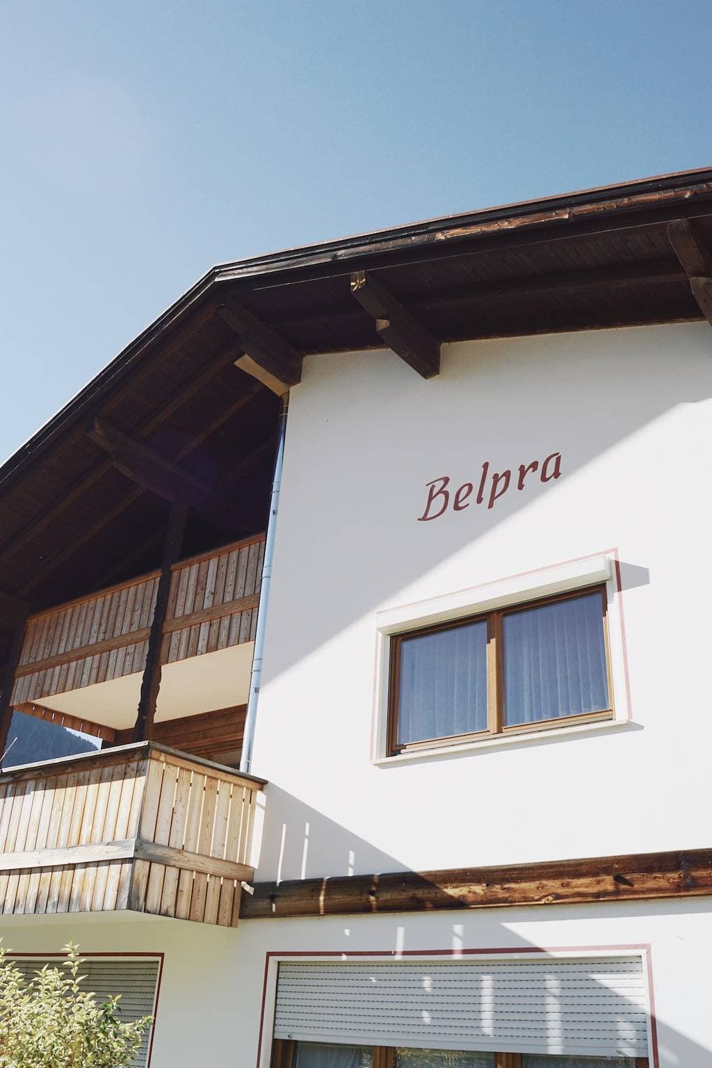 Foto 5 von 15: Ferienwohnung '3' mit Bergblick, Gemeinschaftsgarten und WLAN