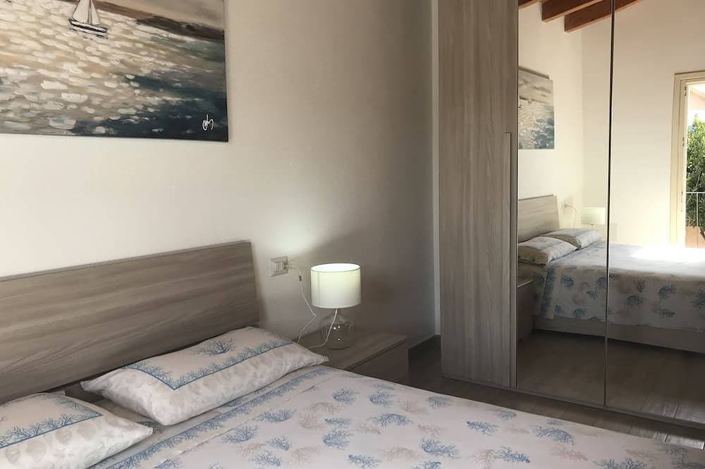 Foto 4 von 30: Residenza Limpiddu mit Pool - Erster Stock mit Meerblick